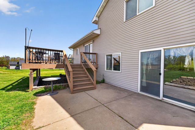 860 527th Circle, Stanchfield, MN 55080