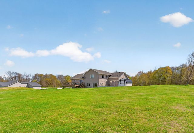 860 527th Circle, Stanchfield, MN 55080
