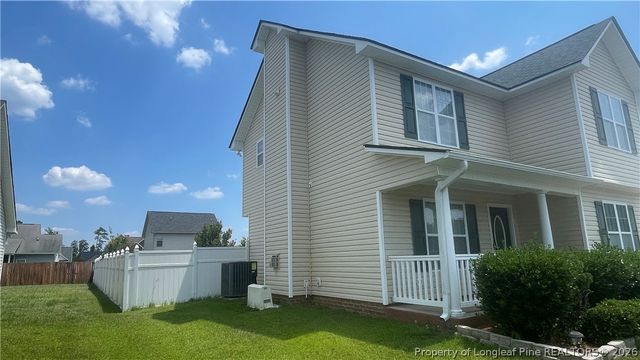 261 Ivy Stone Drive, Raeford, NC 28376