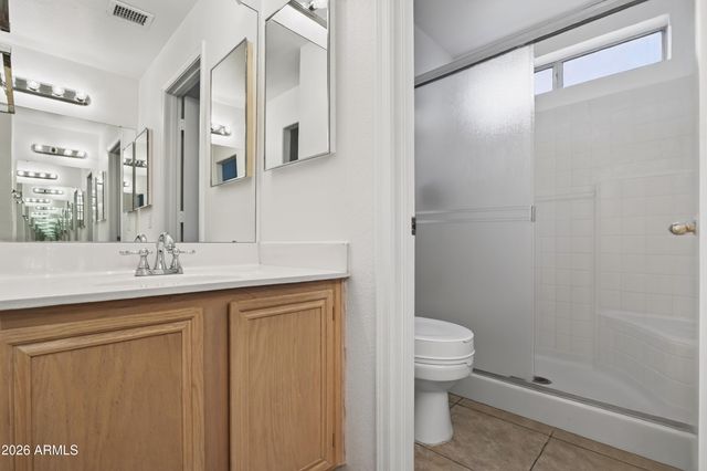 7439 W LOUISE Drive, Glendale, AZ 85310