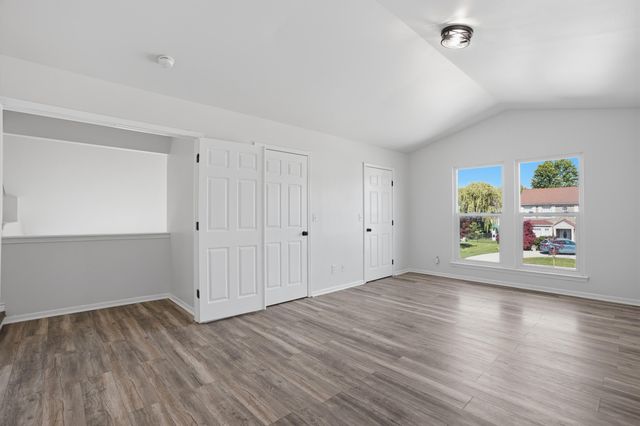 44890 Greenwood Drive, Van Buren Twp, MI 48111