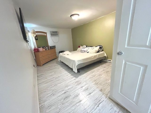 1 NE Circle Drive, Joliet, IL 60433
