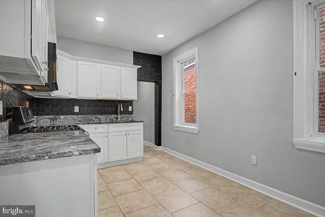 203 N DUPONT ST, Wilmington, DE 19805