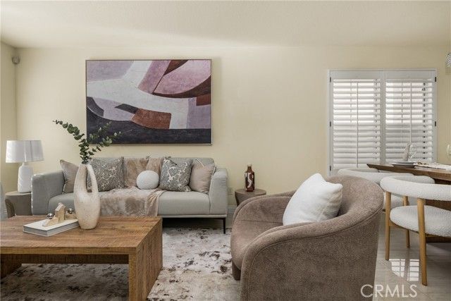 7 Carriage, Irvine, CA 92602