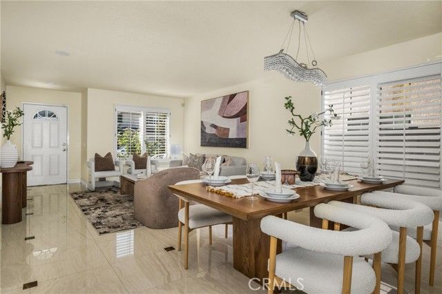 7 Carriage, Irvine, CA 92602