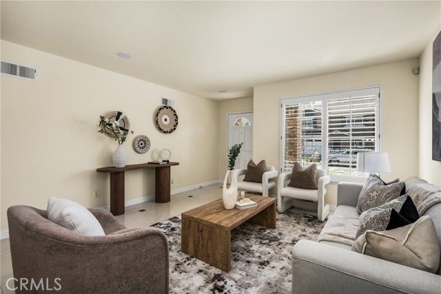 7 Carriage, Irvine, CA 92602