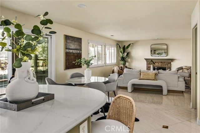 7 Carriage, Irvine, CA 92602