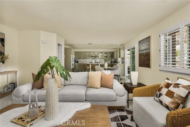 7 Carriage, Irvine, CA 92602