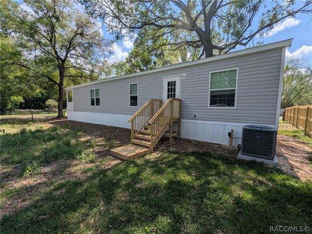 2975 E Blackberry Lane, Hernando, FL 34442