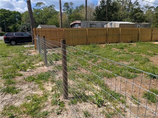 2975 E Blackberry Lane, Hernando, FL 34442