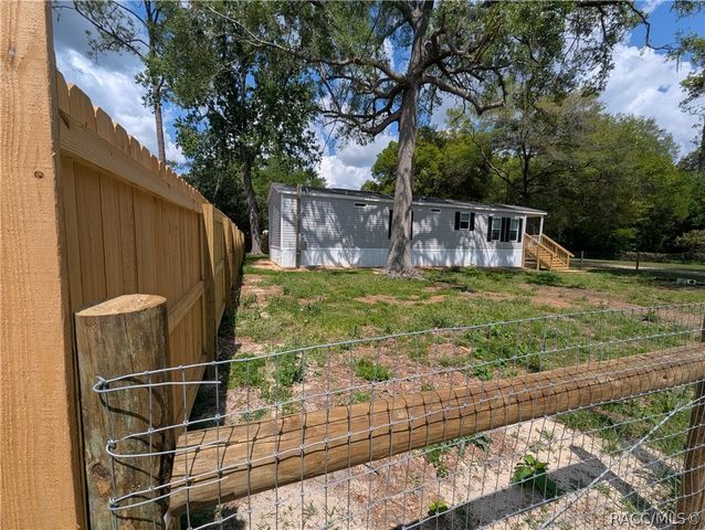 2975 E Blackberry Lane, Hernando, FL 34442