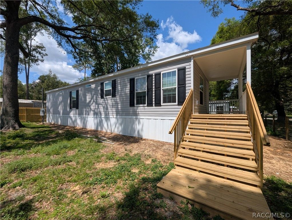 2975 E Blackberry Lane, Hernando, FL 34442