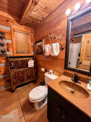 1902 Bluff Ridge Road, Sevierville, TN 37876