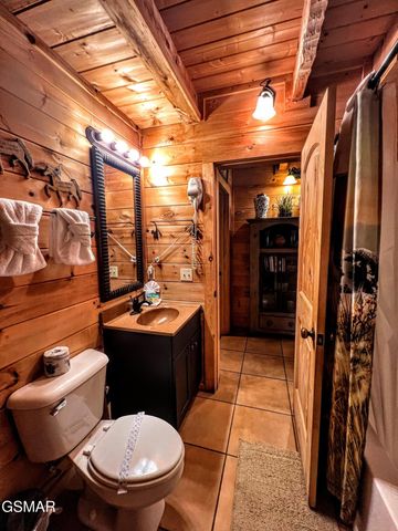 1902 Bluff Ridge Road, Sevierville, TN 37876