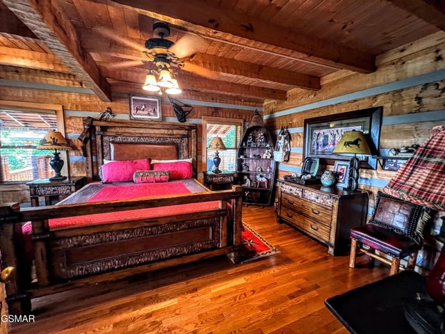 1902 Bluff Ridge Road, Sevierville, TN 37876