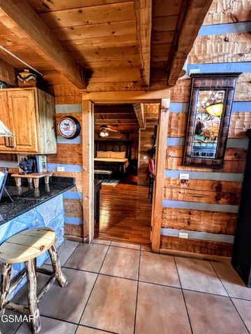 1902 Bluff Ridge Road, Sevierville, TN 37876