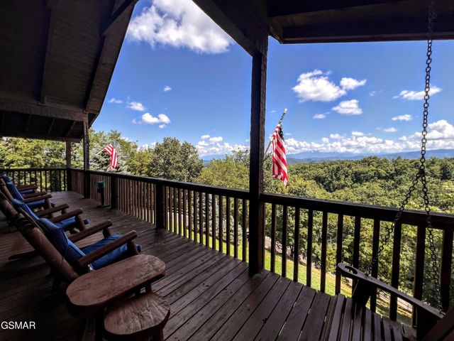 1902 Bluff Ridge Road, Sevierville, TN 37876