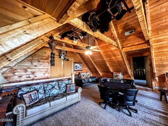 1902 Bluff Ridge Road, Sevierville, TN 37876