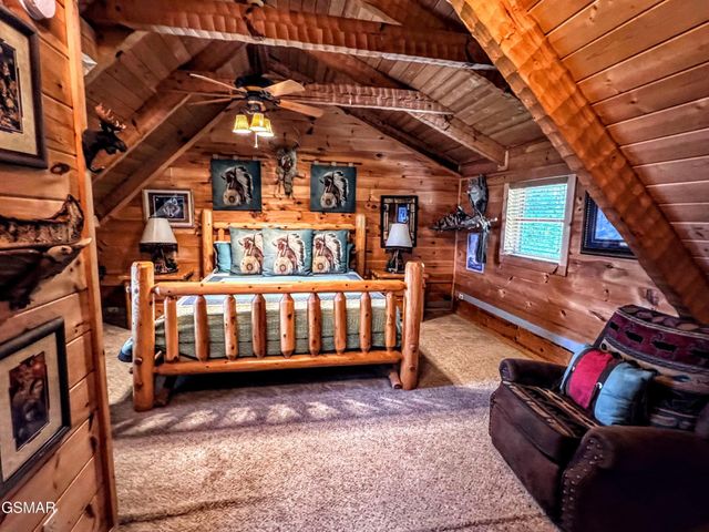 1902 Bluff Ridge Road, Sevierville, TN 37876