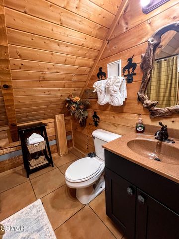 1902 Bluff Ridge Road, Sevierville, TN 37876