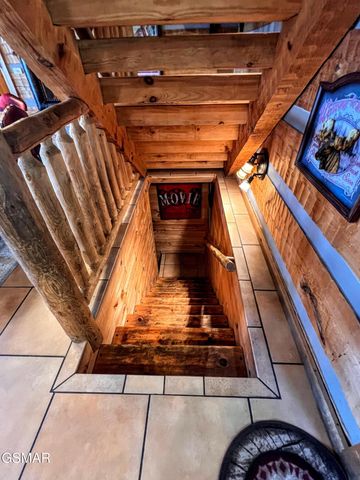 1902 Bluff Ridge Road, Sevierville, TN 37876