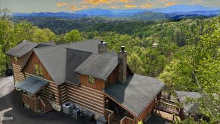 1902 Bluff Ridge Road, Sevierville, TN 37876