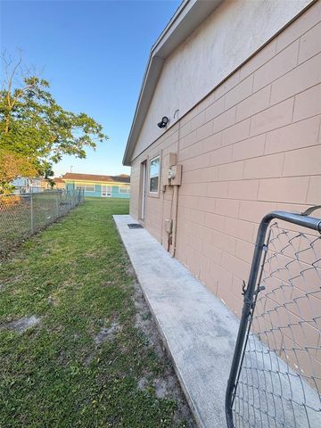 188 FIESTA DRIVE 1, Kissimmee, FL 34743