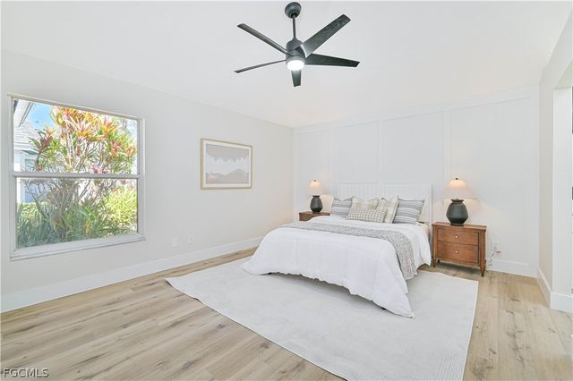 20844 Country Barn DR, Estero, FL 33928