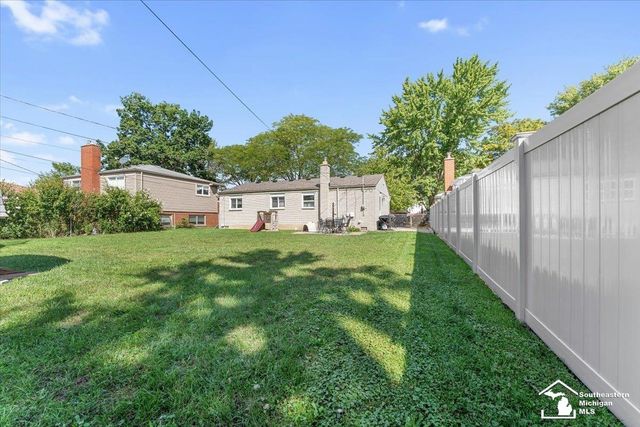 3469 Van Horn Road, Trenton, MI 48183