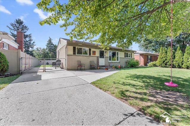 3469 Van Horn Road, Trenton, MI 48183