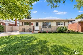 3469 Van Horn Road, Trenton, MI 48183