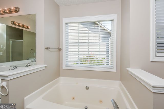 4917 Baker Plantation Way, Acworth, GA 30101
