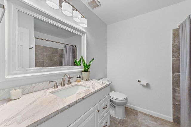 2898 SE 1st Place, Boynton Beach, FL 33435