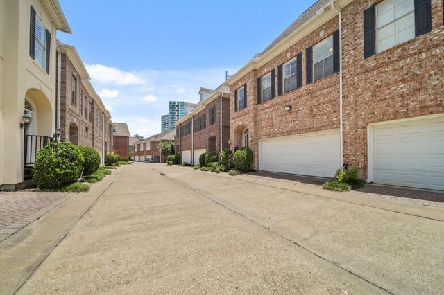 1931 Woodbury Street, Houston, TX 77030