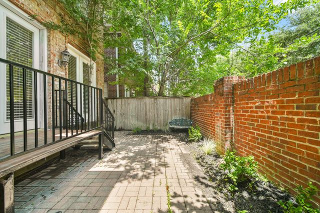 1931 Woodbury Street, Houston, TX 77030