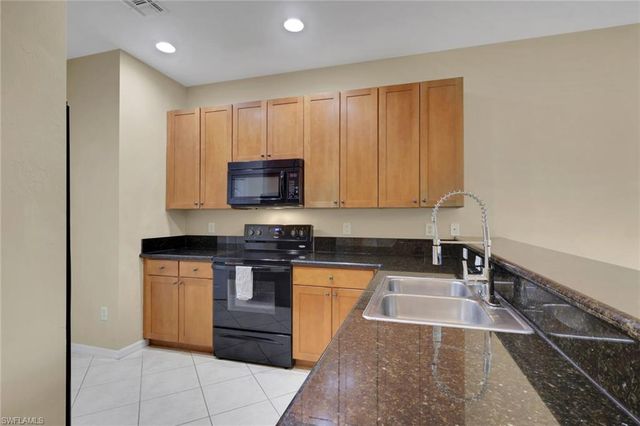 10260 Olivewood WAY 58, Estero, FL 33928