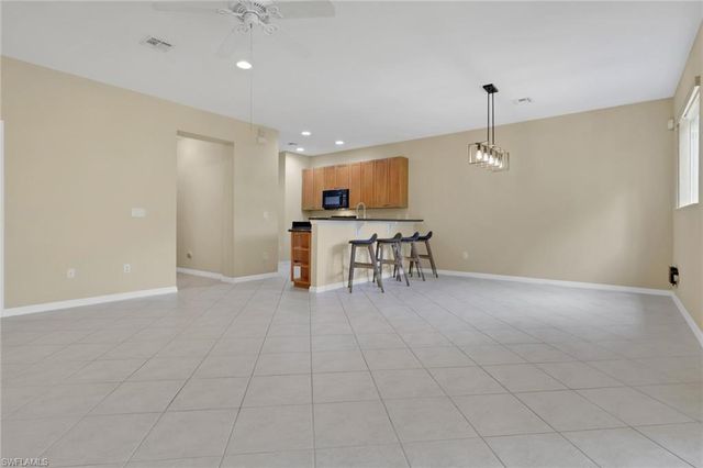 10260 Olivewood WAY 58, Estero, FL 33928