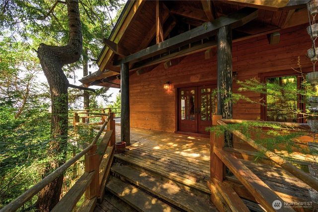 279 Parker Reef Road, Orcas Island, WA 98245