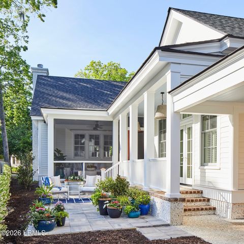 6 Meridian Road, Beaufort, SC 29907