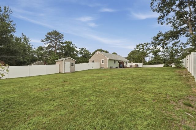 40 North Street, Dennis, MA 02639