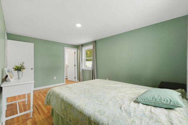 40 North Street, Dennis, MA 02639