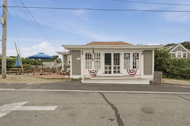40 North Street, Dennis, MA 02639