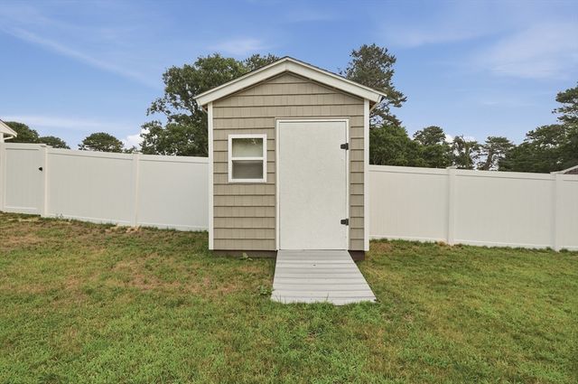 40 North Street, Dennis, MA 02639