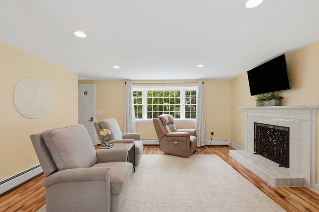 40 North Street, Dennis, MA 02639