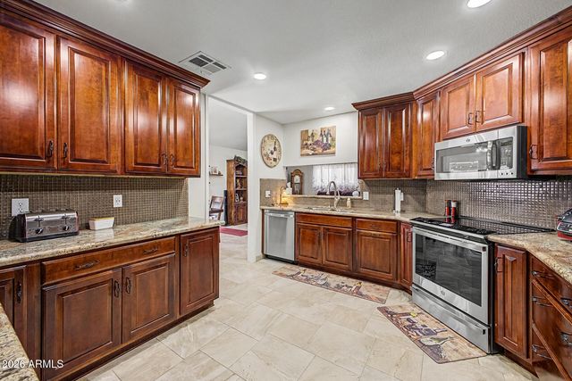 11808 N 78TH Drive, Peoria, AZ 85345