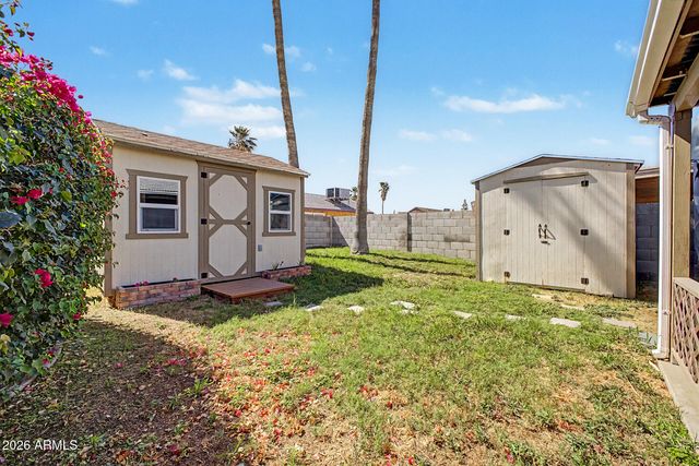 11808 N 78TH Drive, Peoria, AZ 85345