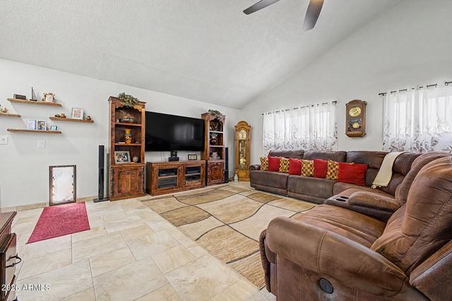 11808 N 78TH Drive, Peoria, AZ 85345