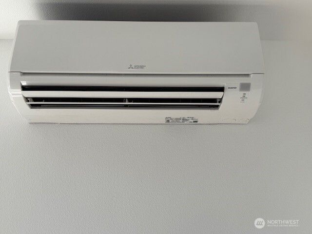 8608 42nd Avenue S, Seattle, WA 98118