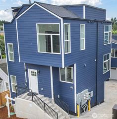 8608 42nd Avenue S, Seattle, WA 98118