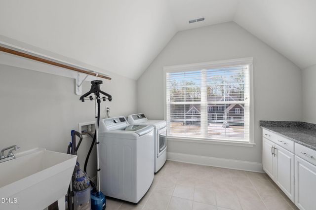 3044 Burlap Drive, Apex, NC 27523